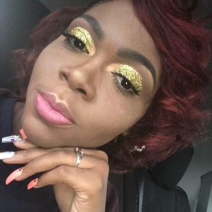 Meet your Posher, Jazmine